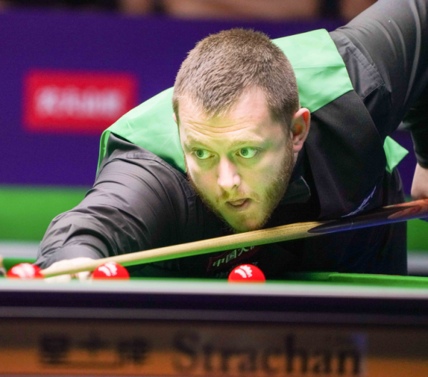 並迅速做出 並迅速做出