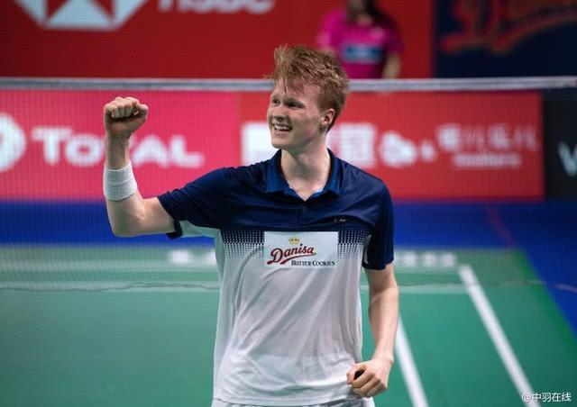 并在此期间 并在此期间