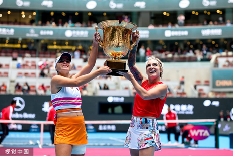 还因为瑞士 还因为瑞士