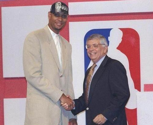 王励勤：国乒男线有待提升 下一步队伍要加强对双打研究